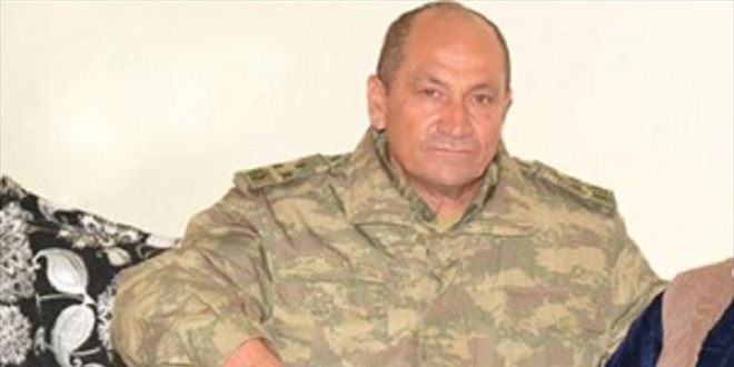 Darbeciler komutanı 'terörist' diye öldürecekti