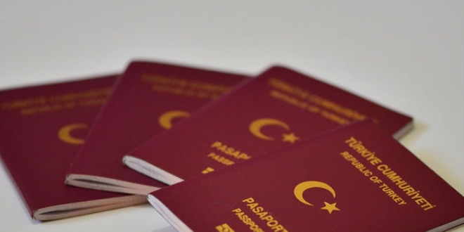 OMÜ'de açığa alınan 23 öğretim elemanının pasaportlarına el konuldu