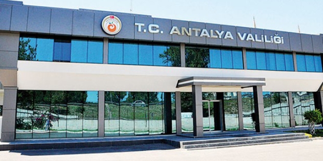 Antalya'da bin 249 kişi açığa alındı, 78 kişi tutuklandı