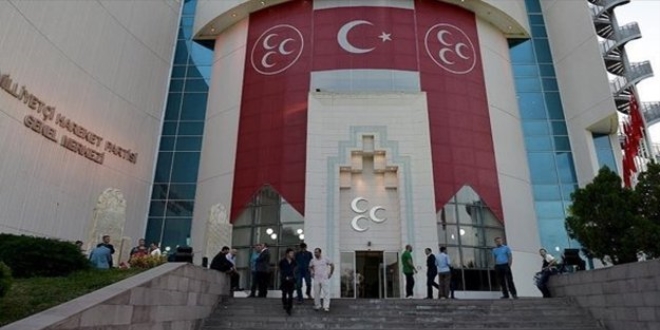 MHP Bodrum ilçe teşkilatı görevden alındı
