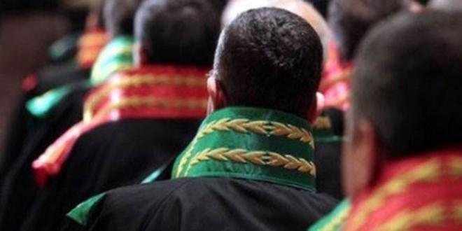 Hakkını yiyen subaylarla hesaplaşmak için avukat oldu