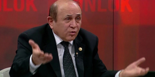 'Cumhurbaşkanımız FETÖ'yle mücadele de yalnız bırakıldı'