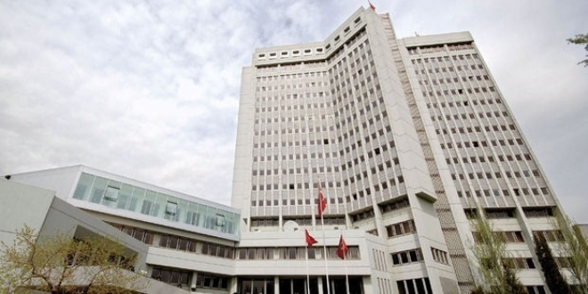 Dışişleri'nde 400 personel açığa alınacak
