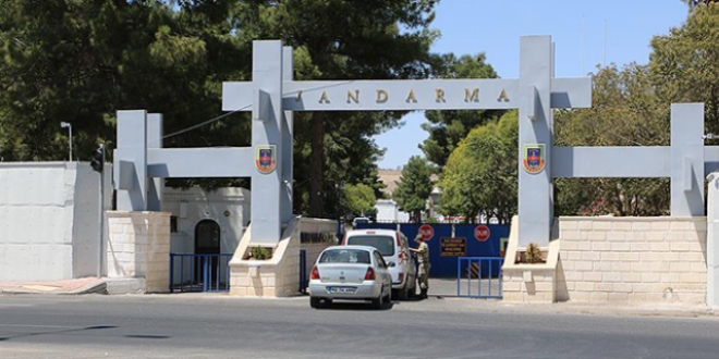 20. Z�rhl� Tugay Komutanl��� ile �l Jandarma Komutanl���nda arama ba�lat�ld�