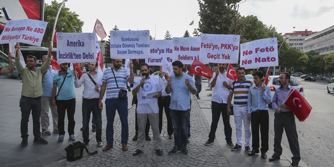 'İncirlik Üssünde bulunan ABD askerleri sınır dışı edilmeli'