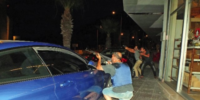'15 dakikalar' demokrasi ve ülkeyi kurtardı
