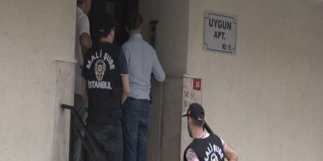 İstanbul'da şafak operasyonu