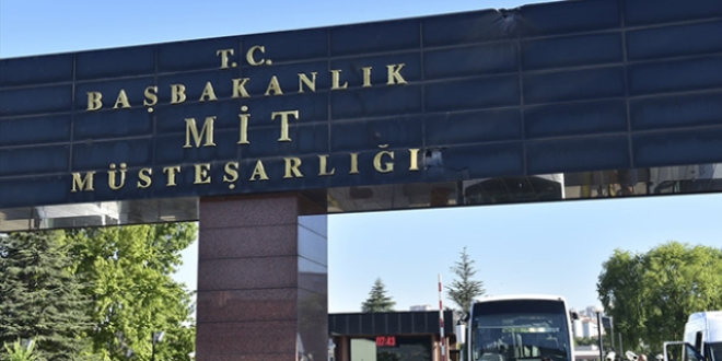 Darbeciler MİT'in çalışma binalarına da saldırmış