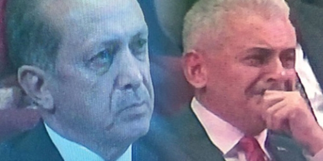 Hem Erdoğan ve hem Yıldırım ağladı