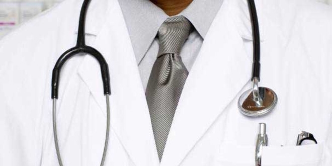 FETÖ'cülere sağlık raporu veren doktor yandı