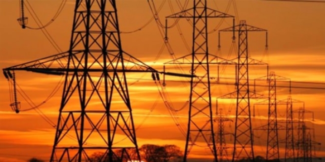 Spot piyasada elektrik fiyatlar�