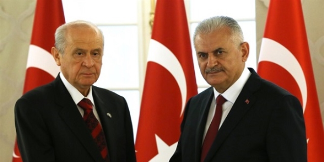 Başbakan Yıldırım, CHP ve MHP'ye gidiyor