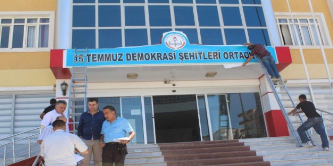 Siirt'te kapatılan özel okula '15 Temmuz Demokrasi Şehitleri' ismi verildi
