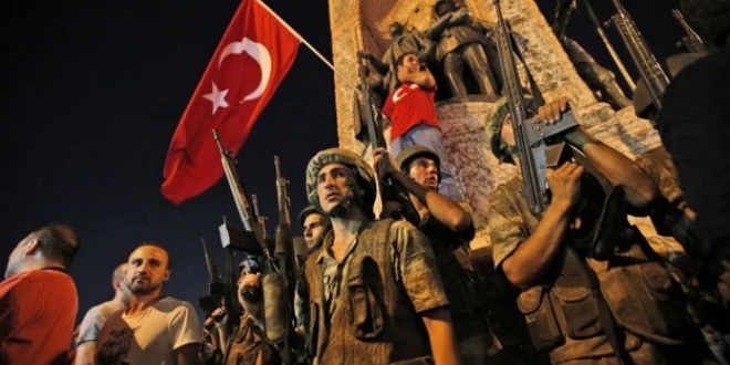 Darbe gecesi askerler Şişli'de halka ateş açtı
