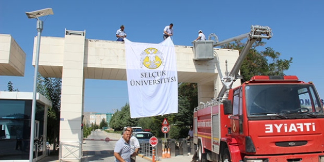 Mevlana niversitesi, Seluk niversitesine devredildi