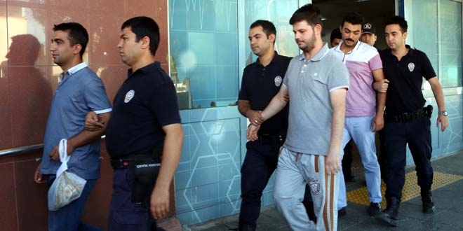 Kahramanmaraş'ta 5 rütbeli asker tutuklandı