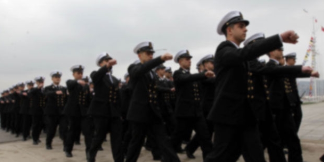 Askeri lisede okuyan 5 bin ��renciye, fen ve sosyal bilimler lisesi yok