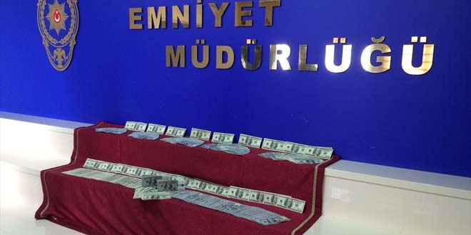 FETÖ şüphelisine 100 bin dolar gönderirken yakalandı