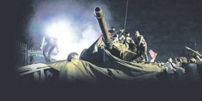 Adil Gür'den, 15 Temmuz anketi