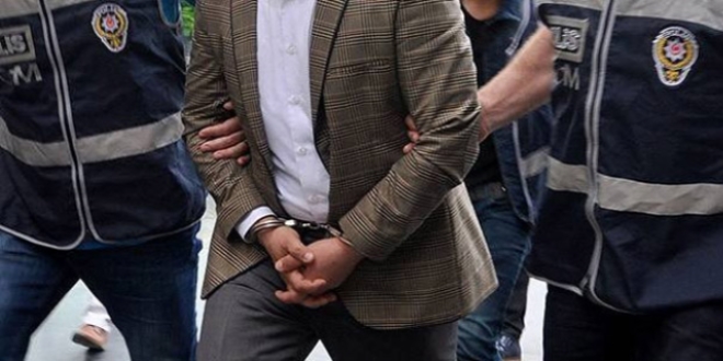 Adana'da örgütün milli eğitim yapılanmasına ilişkin 25 kişi tutuklandı