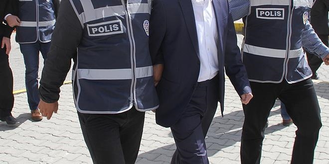 Başbakanlık'taki 16 FETÖ'cü tutuklandı