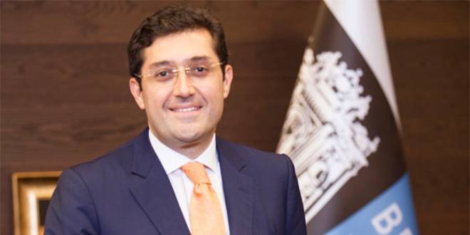 Murat Hazinedar'a yurt dışına çıkış yasağı