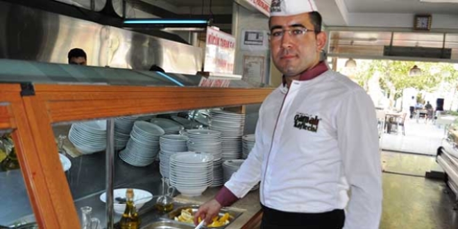 FETÖ'nün baskısına dayanamadı köfteci oldu