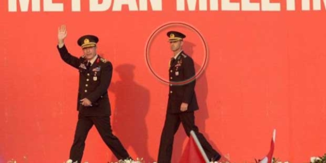 Hulusi Akar'ın yeni yaveri Özel Kuvvetlerden