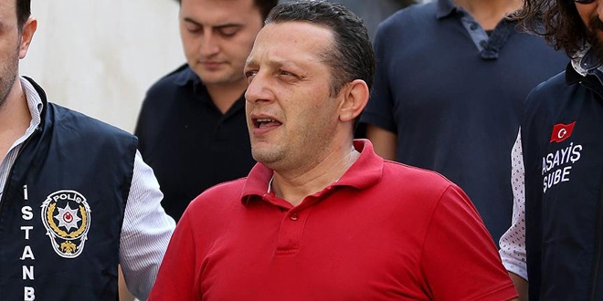 Gazeteci Arda Ak�n hakk�nda yakalama karar�