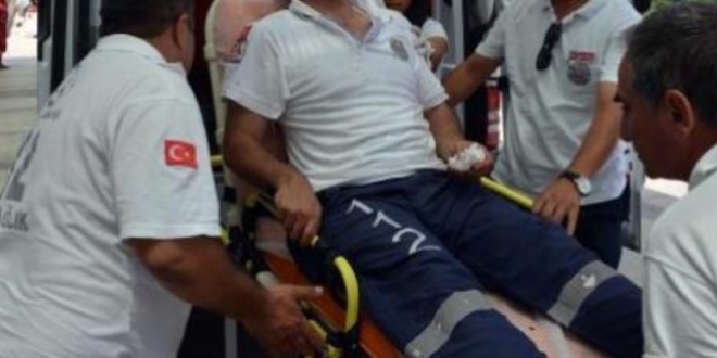 anlurfa'da ambulans ofrn darp ettiler