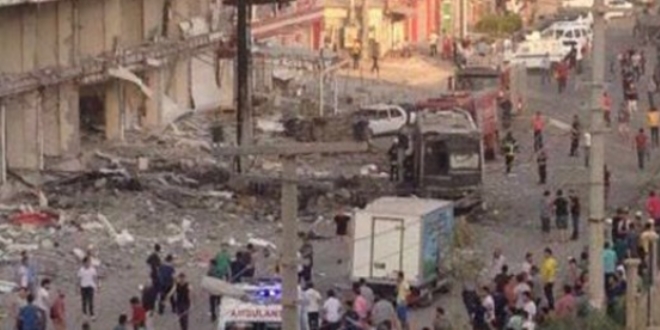 Mardin ve Diyarbakr'da patlama: Biri polis 8 ehit