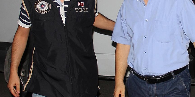Siirt'te 4 hakim ve savcı gözaltına alındı