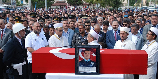 Şehit polis memuru Tekin, Niğde'de toprağa verildi