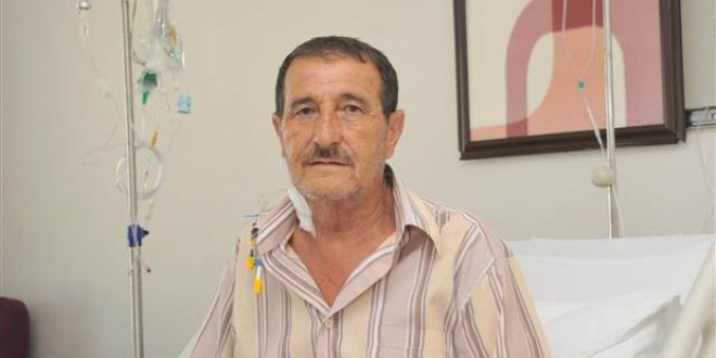 Karın ağrısıyla hastaneye gitti, ölümden döndü