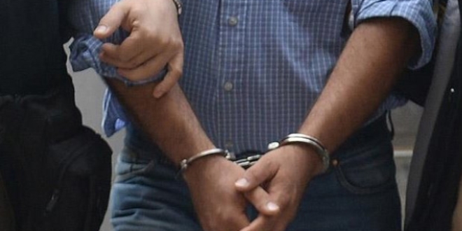 Erzincan'da KM ve zabt katibinin de bulunduu 6 kii tutukland