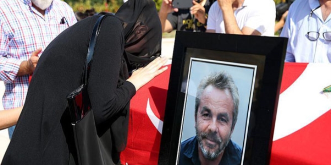 Erol Olçok'un adı kültür merkezinde yaşayacak