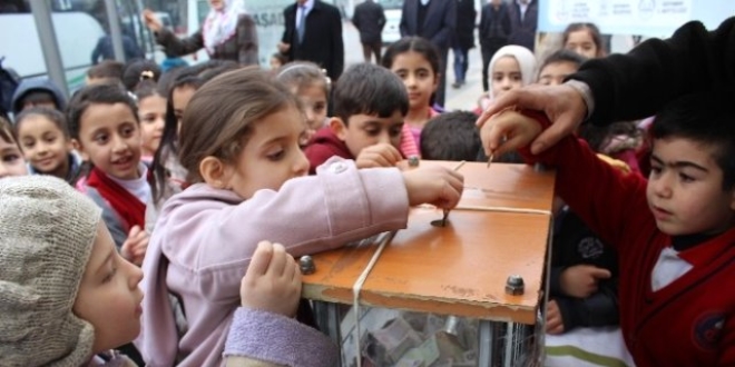 Devlet korumas�ndaki �ocuklar, har�l�klar�n� ba���lad�