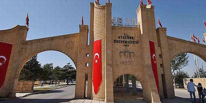 Atatürk Üniversitesi'nde 16 akademisyen açığa alındı