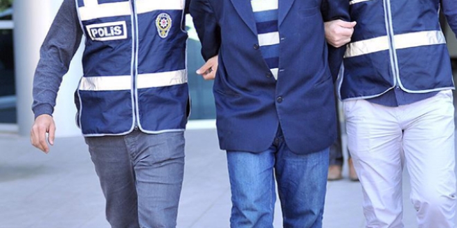 Adana'da 1 hakim ve 3 savc tutukland