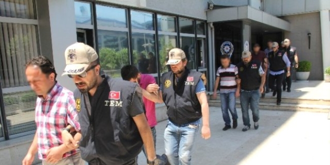 Antalya'da FET'ye renci seen 33 kii tutukland