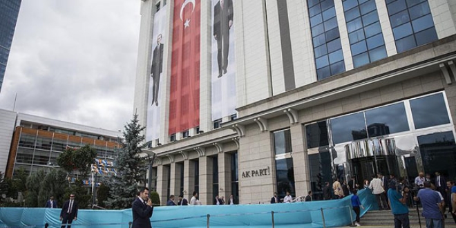 AK Parti 15. kuruluş yıl dönümünü kutluyor