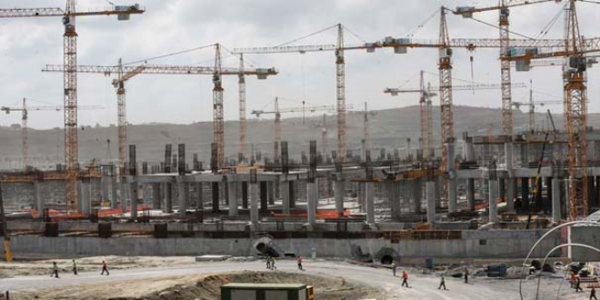 Dünyanın en büyük havalimanı'nın yüzde 30'u tamamlandı