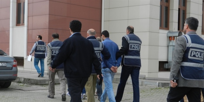 Antalya'da 1 doktor gözaltına alındı