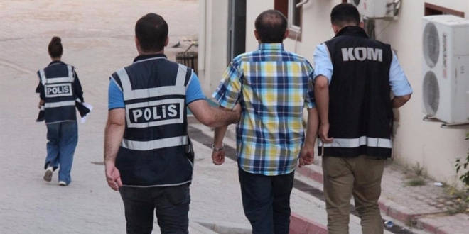 Gaziantep'te 5 hakim, 1 adliye personeli tutuklandı