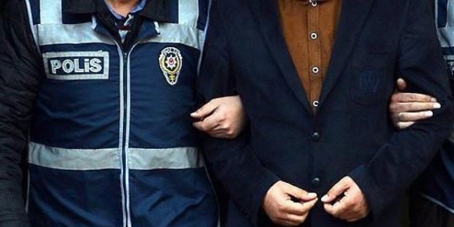 Balıkesir'de 10 iş adamı tutuklandı