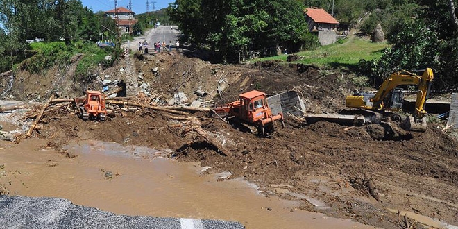 Bart�n'da sel sonras� ba�lat�lan �al��malar devam ediyor