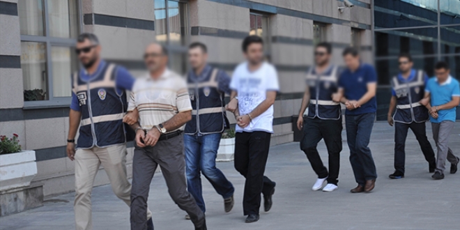 Bolu Belediyesi eski İmar Müdürü ve 2 kişi tutuklandı