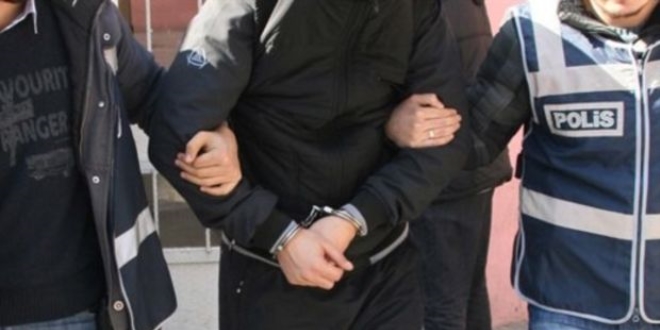 Antalya'da gözaltına alınan 35 kişiden 13'ü tutuklandı