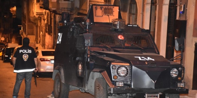 Hakan ��k�r'�n villas�nda arama yap�ld�