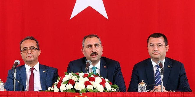 Anayasa değişikliği çalışmalarında, 23 madde müzakere edildi